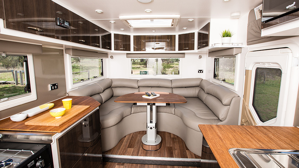 Luxury Caravan pic 4