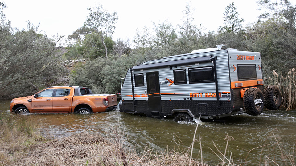 Off Road Caravan pic 3